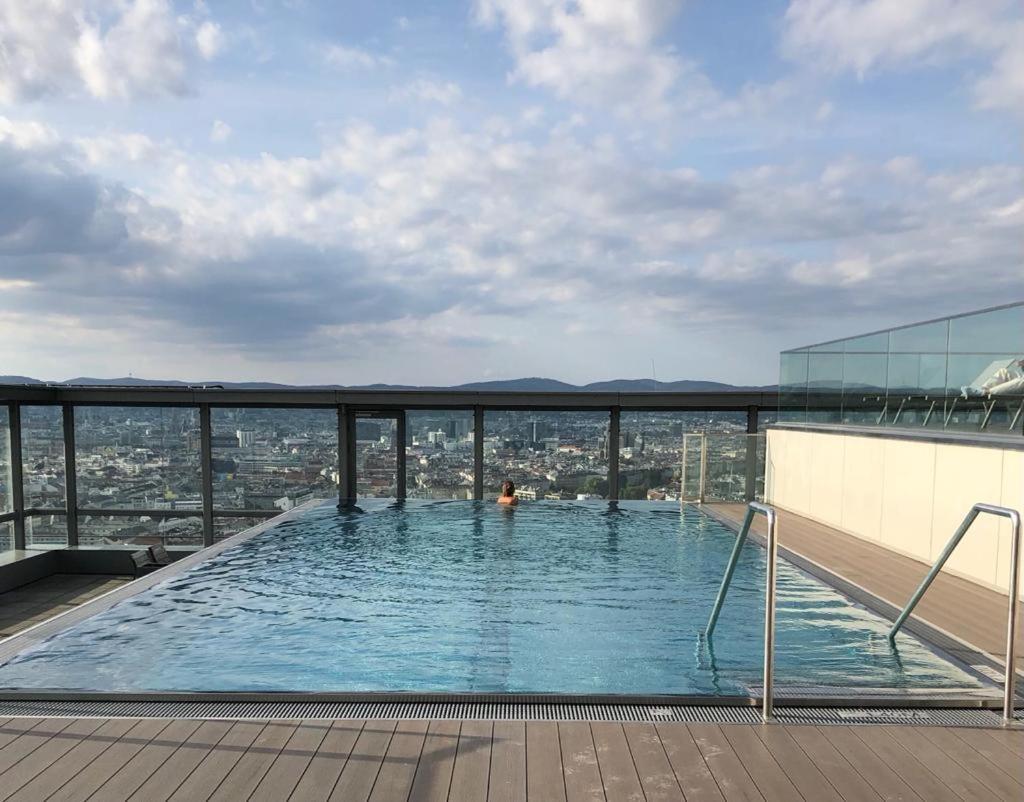 Executive Suite W/ Rooftop Pool Vienna Esterno foto
